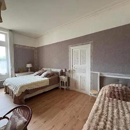 Manoir Le Mingreaud D'hotes بيت ضيافة 3*