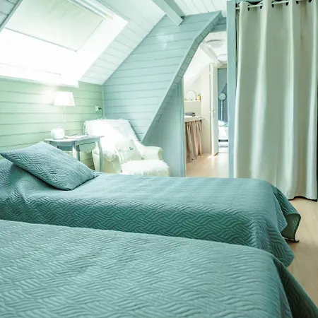 Manoir Le Mingreaud D'hotes بيت ضيافة